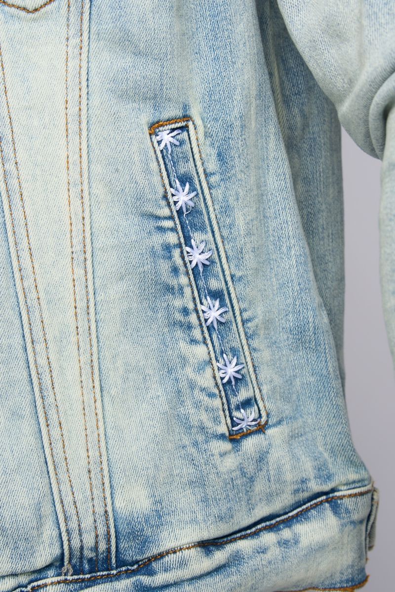 "BE THE LIGHT" DENIM JACKET (LIGHT BLUE)