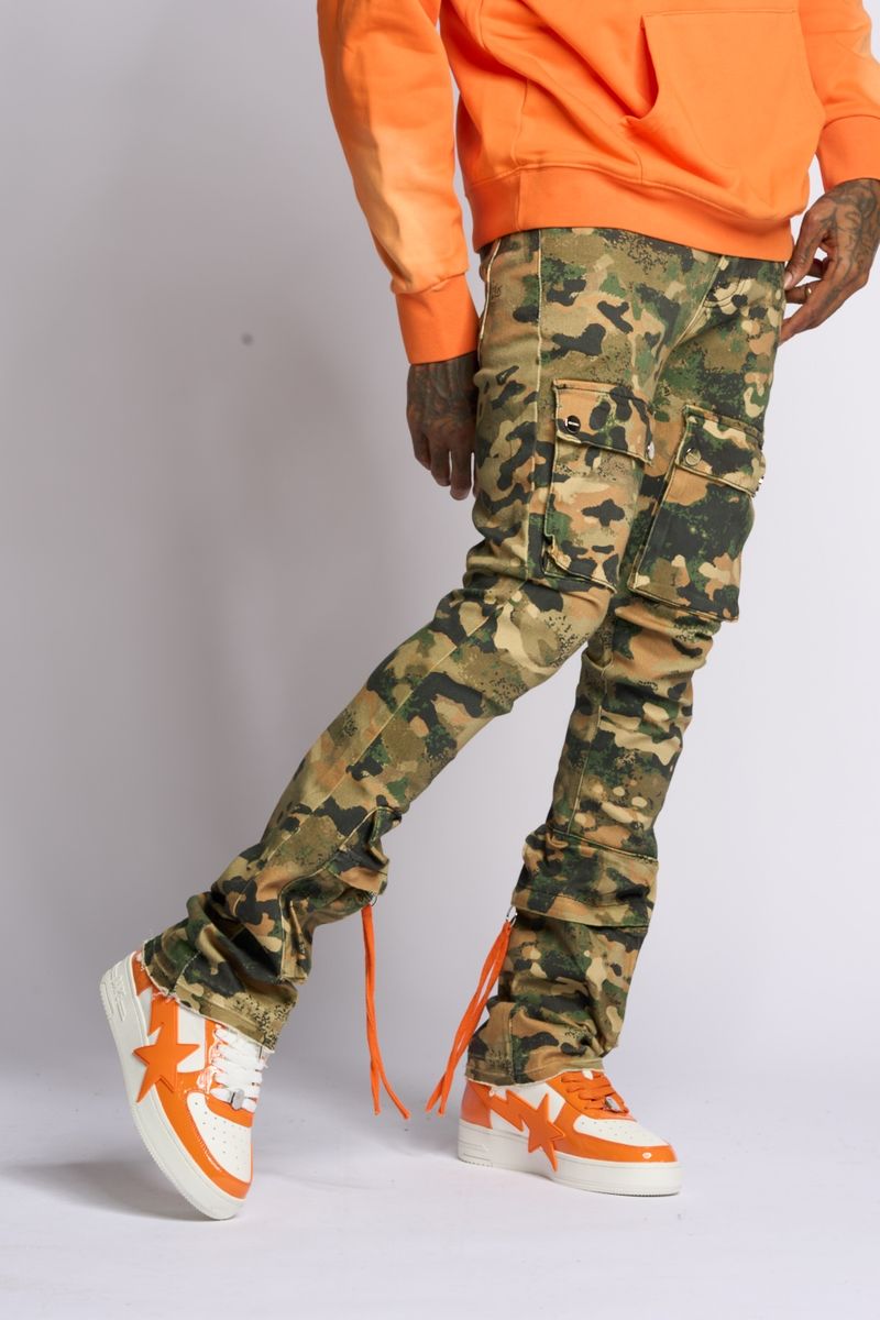 "BETTER DAYS" STACKED CARGO (CAMO)