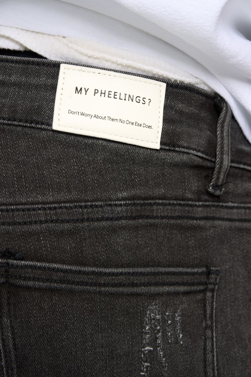 "TIMELINE" STRAIGHT FIT DENIM (VINTAGE BLACK)