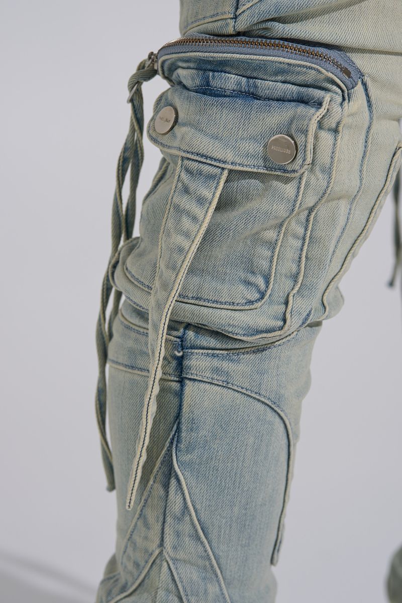 "SHOOT FOR THE STARS" STACK CARGO DENIM (LIGHT BLUE)
