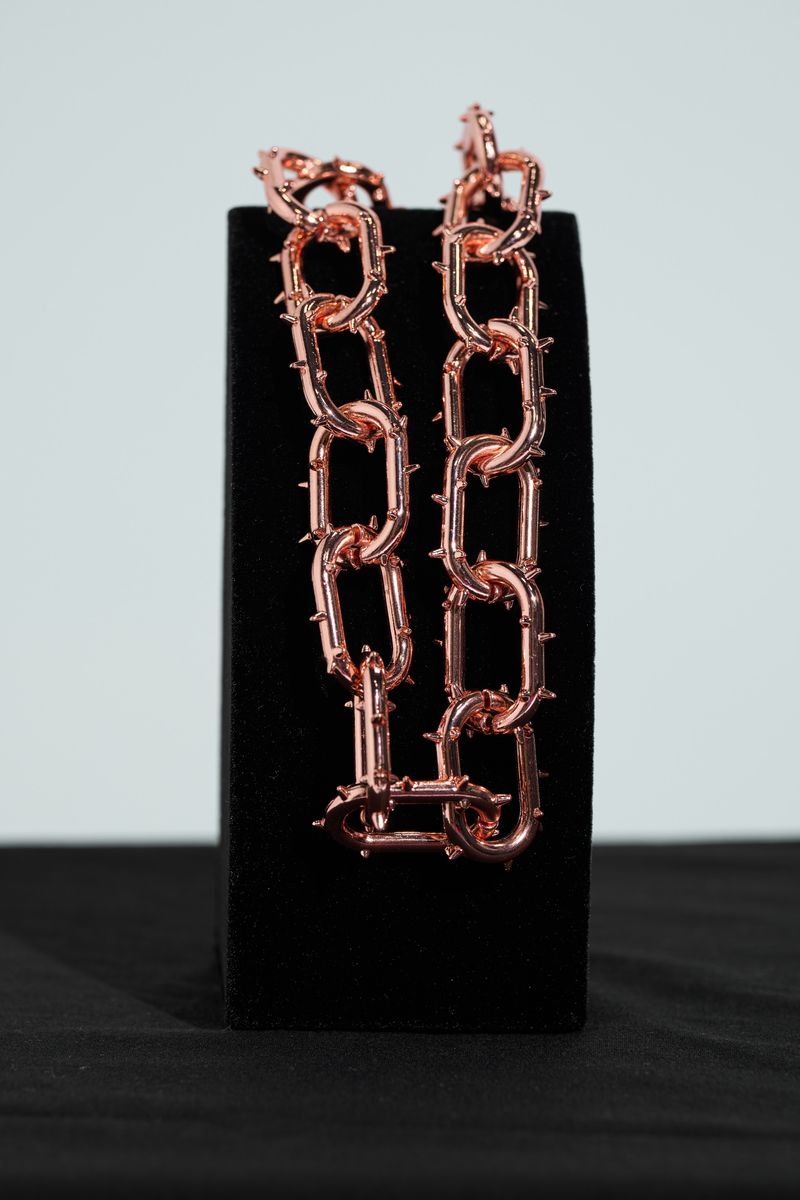 "UNTOUCHABLE" WALLET CHAIN (ROSE GOLD)